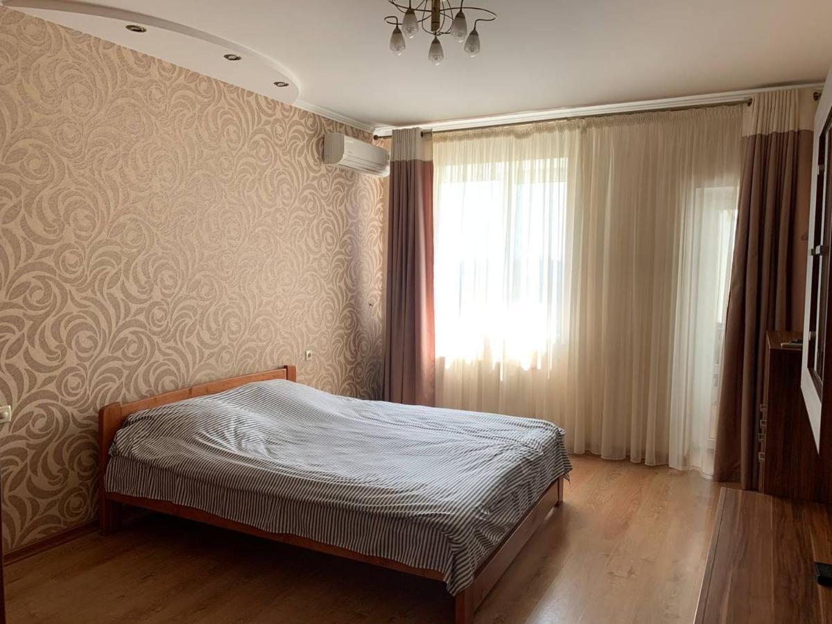 Apartments Staroportofrankovskaya & Pastera Street Odessa Eksteriør billede