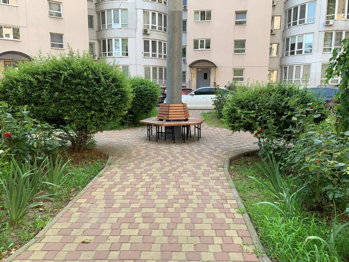 Apartments Staroportofrankovskaya & Pastera Street Odessa Eksteriør billede